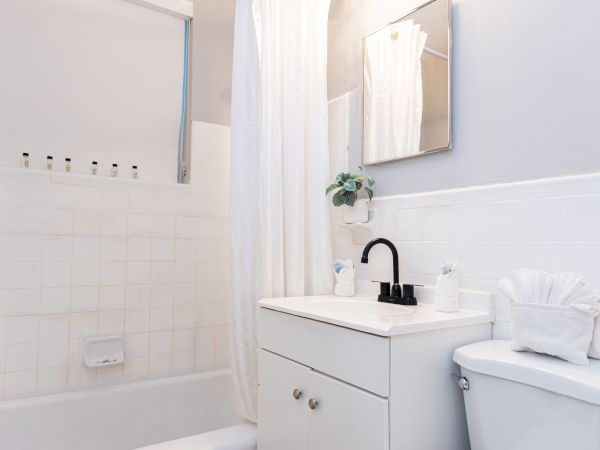 Beachside Apartment Hotel